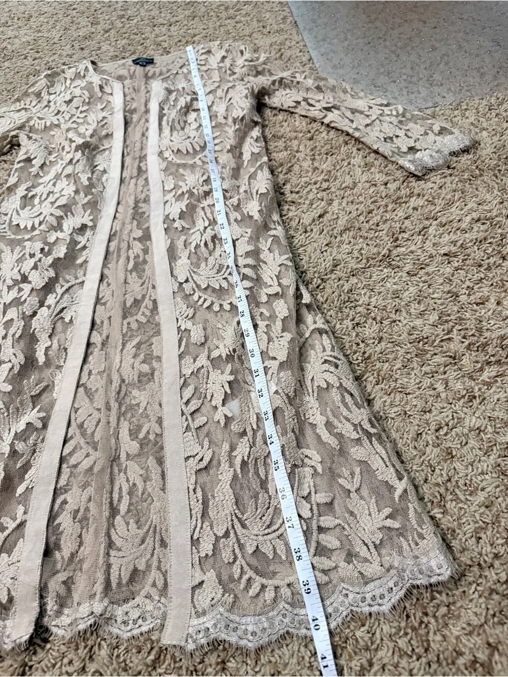 Adrianna Papell reference mannequin